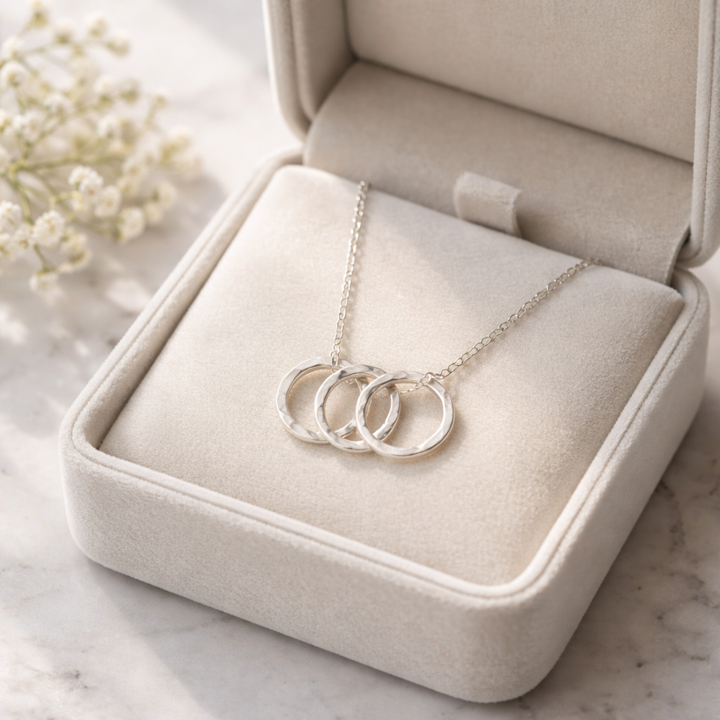 Three Hoop Silver Necklace - Lux Reve