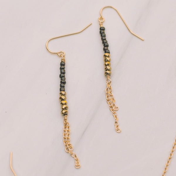 Black & Gold Beaded Earrings - Lux Reve